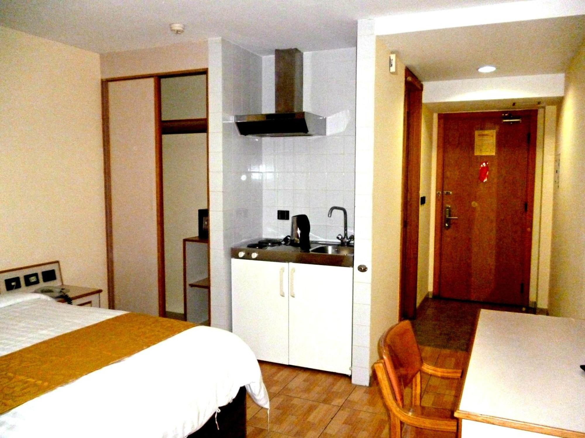 Mansour Plaza Hotel Apartments Dammam Kamer foto