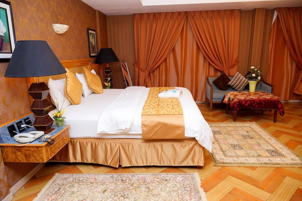 Mansour Plaza Hotel Apartments Dammam Buitenkant foto