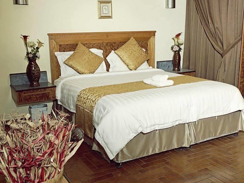 Mansour Plaza Hotel Apartments Dammam Buitenkant foto