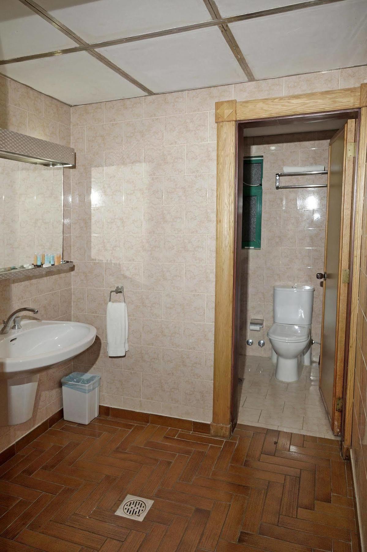 Mansour Plaza Hotel Apartments Dammam Buitenkant foto